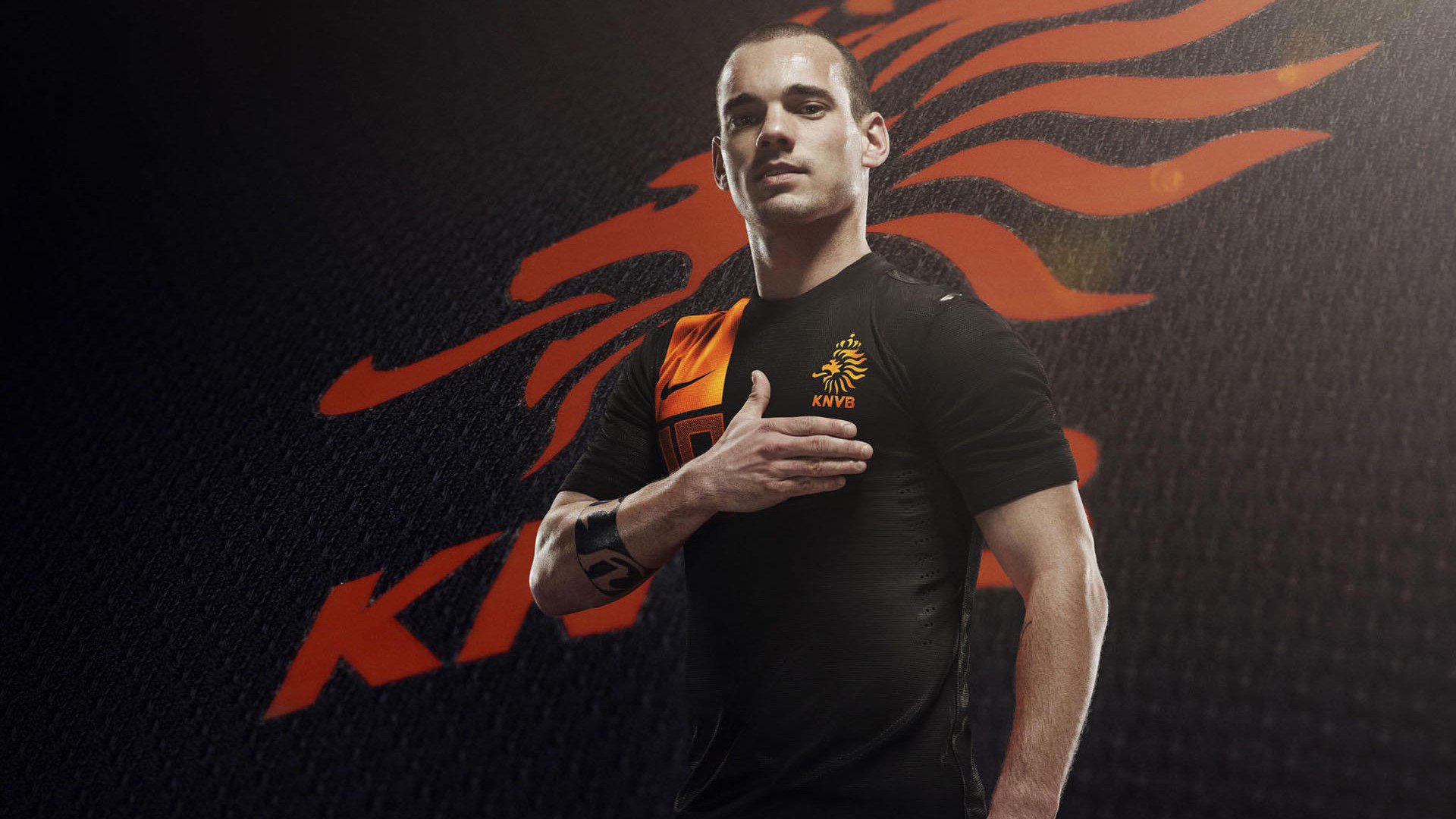 托蒂回归罗马，担任青训教练，托蒂在罗马踢什么位置